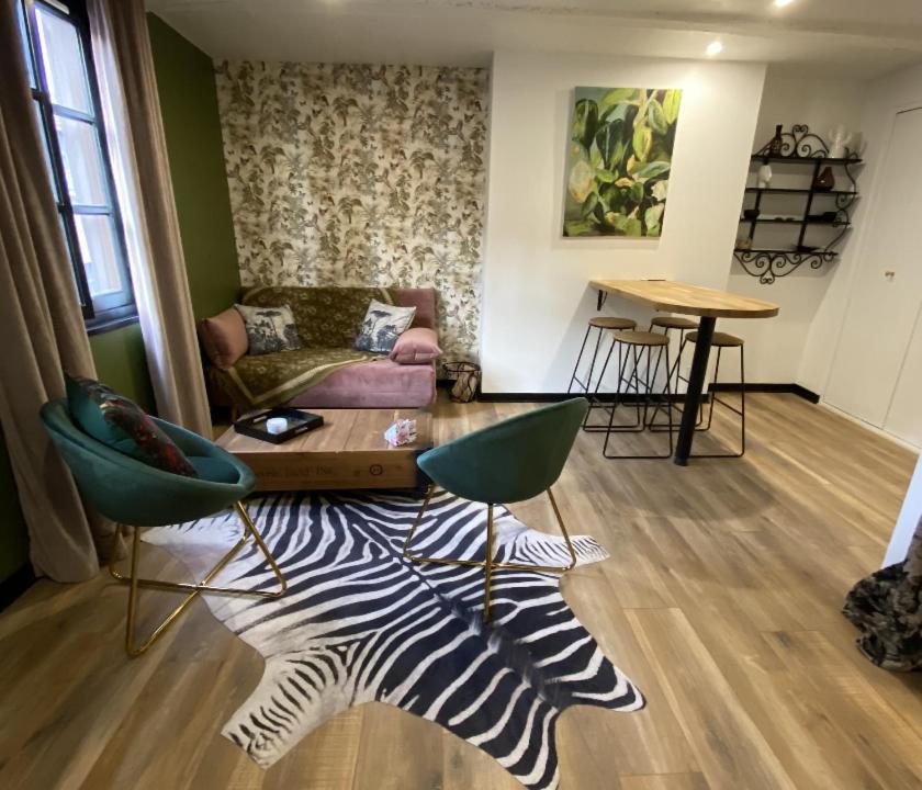 Studio De Charme Au Coeur De Vannes - 3 Pers Eksteriør billede